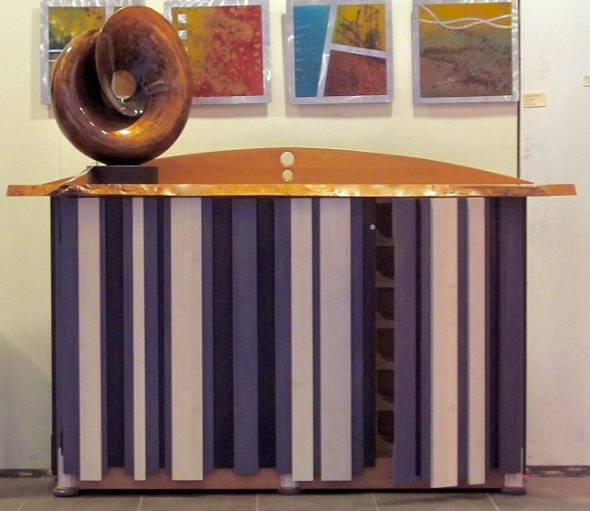 Gay Buffet side view